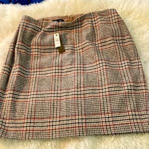 NWT 18WP tan and black plaid Talbot's pencil Skirt